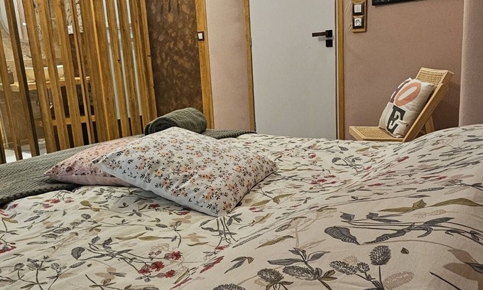 Husseren-Wesserling House | Double room-Queen-Private Bathroom-Countryside view