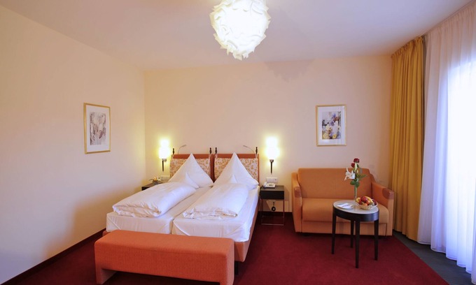 Schluchsee Apartment | Double room east with shower/WC and balcony