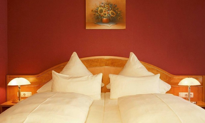 Kurrenberg House | Double room Exclusiv-Halbpension BI - 2 P - Moselstern Parkhotel Krähennest