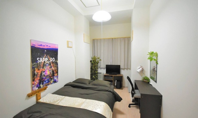 Toyohira Apartment | Double room B 1 highway bus from Chitose Airport - 105/Sapporo Toyohira-ku Hokkaidō