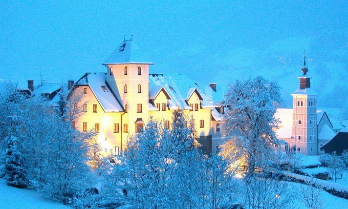 Michaelerberg Apartment | Double room with shower, WC - Hotel Schloss Thannegg