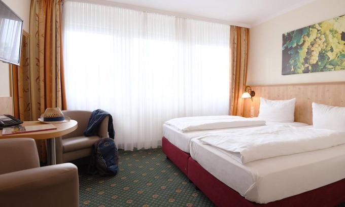 Loef House | Double room with balcony - Non Refundable BI 2P - Moselstern Parkhotel Krähennest
