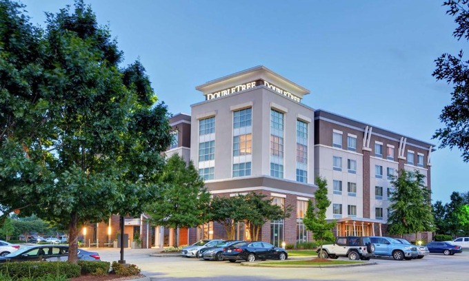 Highlands - Perkins Hotel | DoubleTree by Hilton Hotel Baton Rouge