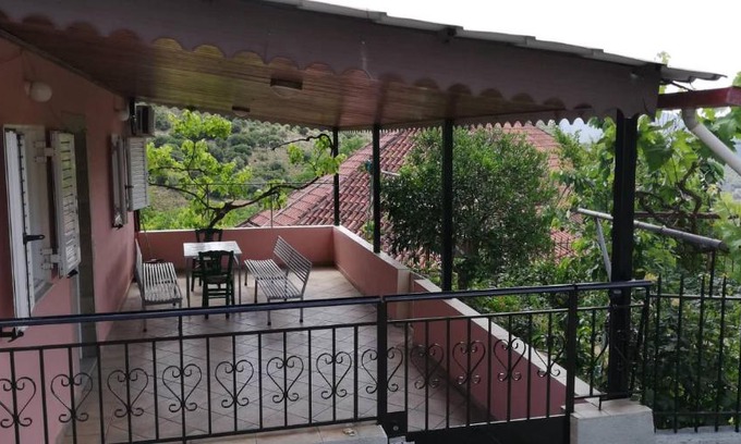 Souli House | Doulis House