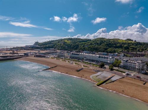 Dover Hotel | Dover Marina Hotel & Spa, Tapestry Collection by Hilton