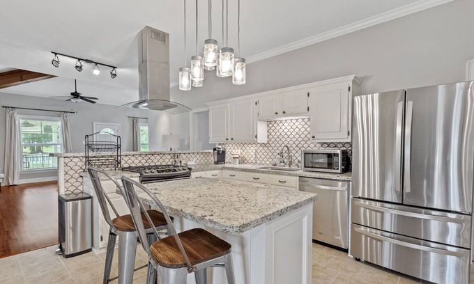 Lake Charles House | Downtown 3 Bedroom Home