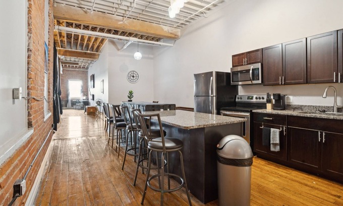 Detroit Apartment | Downtown Detroit Loft - Fully equipped & Absolutely Gorgeous theme by RedAwning