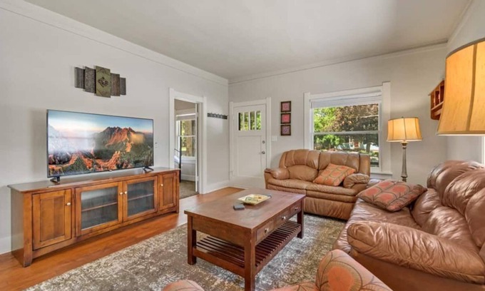 Loveland House | Downtown E 6th St