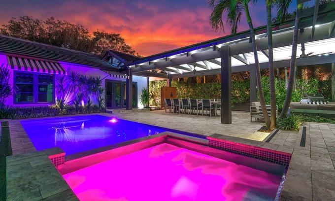 Delray Beach House | Downtown Luxury Home + Guest Home w/Heated Pool & Spa 3 blocks to Atlantic Ave