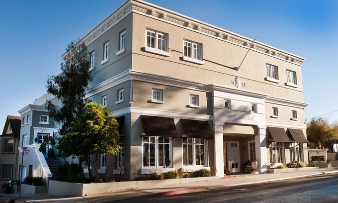 Pacific Grove House | ~Downtown Pacific Grove Penthouses, Two Blocks to Beach~