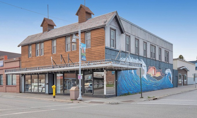 Two Harbors Apartment | Downtown Retreat, Near Parks & Brewery, Unit 1