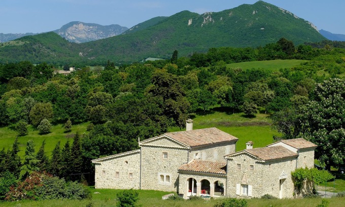 Cleon-d'Andran House | Drôme provençale quiet country house