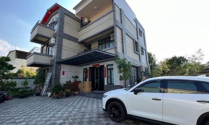 Puli House | Dragon Crane Resort