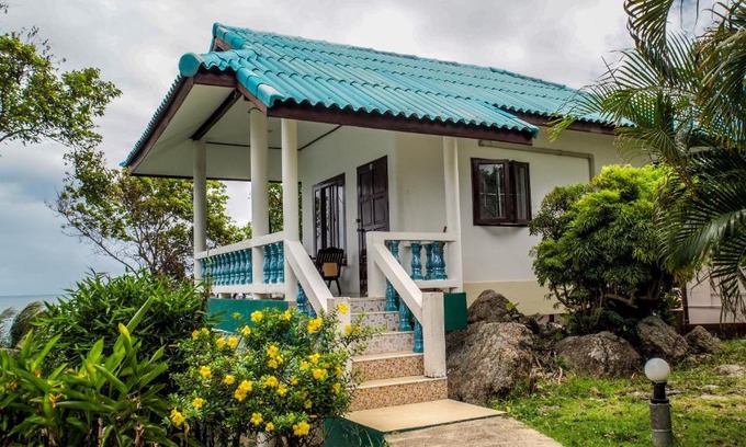 Ko Pha-ngan Resort | Dragon Hut Resort