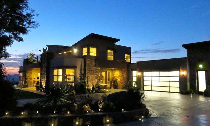 Fallbrook Villa | Dragon Point Villa, Fallbrook, San Diego, CA. 15 minutes to Temecula