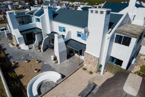 Paternoster Apartment | Dreamcatcher Rosemary