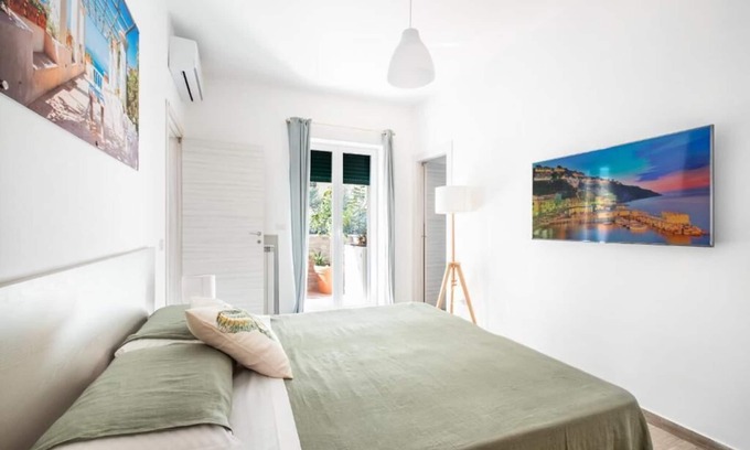 Priora Apartment | Dreamers' House Sorrento- Standard Apartment