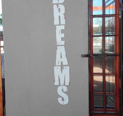Beaufort West House | Dreams