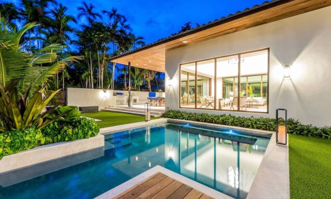 Bayside Historic District Villa | DreamVilla/Pool! Brand New Modern Construction!