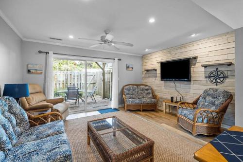 Pine Knoll Shores House | Dreamy Vacation Smart-Home by the Beach home