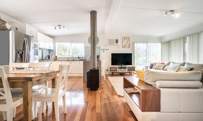 Rosebud House | Driftwood Retreat