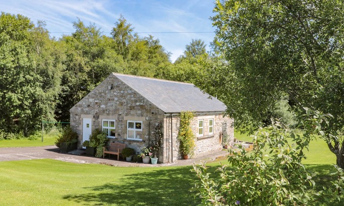Hallington Cottage | DROVERS REST, family friendly, with a garden in Otterburn