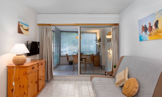 Le Couchant Apartment | du Parc II by Interhome