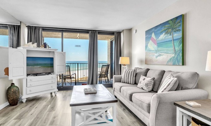 Thomas Drive Apartment | Dunes of Panama A402