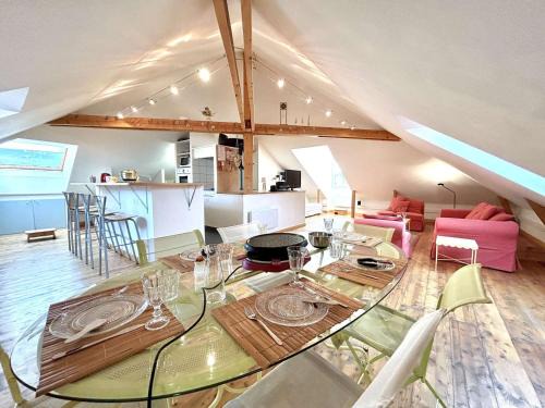 Briancon Apartment | Duplex 70m² 8 pers. à Briançon, proche télécabine, 2 chambres, coin nuit, parking privé - FR-1-330C-1