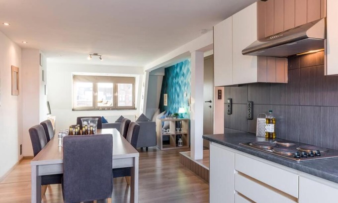 Sint-Jozef Apartment | Duplex appertement met zicht Damse vaart @ Brugge