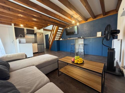 Challes-les-Eaux Apartment | Duplex cosy