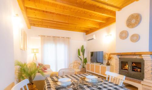 Arroyo Frio Apartment | Duplex El Acebuche