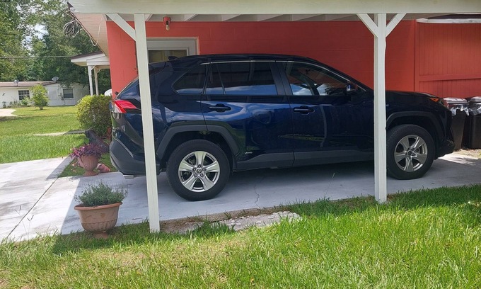 Englewood Apartment | Duplex Studio Center City covered parking full kitchen wash/dry self-check-in