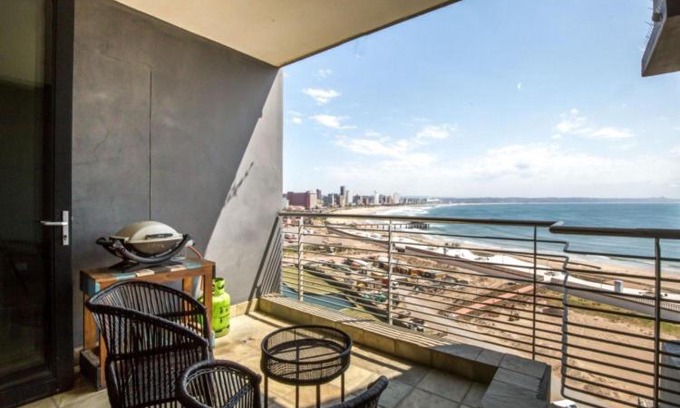 Durban Point Apartment | Durban Point Waterfront, 1006 Quayside