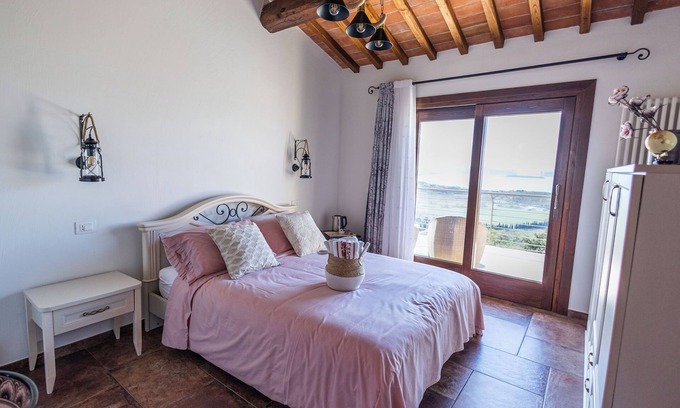 Passignano sul Trasimeno Apartment | Dusty- Room with terrace with breathtaking lake view