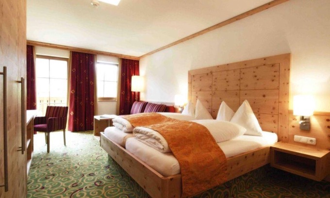 Grossarl House | DZ Zirbe trio - Berghotel Alpenklang