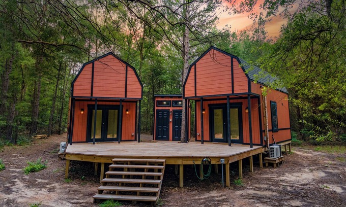 Mineola Cabin | Eagles Haven - Both Cabins