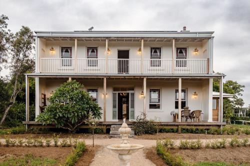 Milton House | Eagles Nest Milton