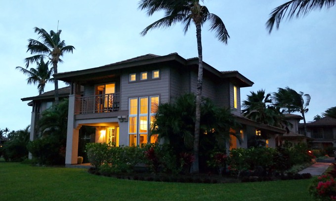 Waikoloa House | Early bird 10% off 1/25-4/11. Relax- Quiet end unit #601, tropical view, 90 golf