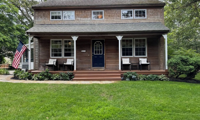 East Chop House | East Chop Oasis, Oak Bluffs, MA