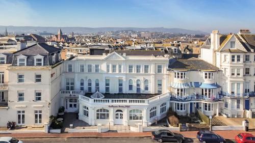 Eastbourne City Centre Hotel | Eastbourne Riviera Hotel