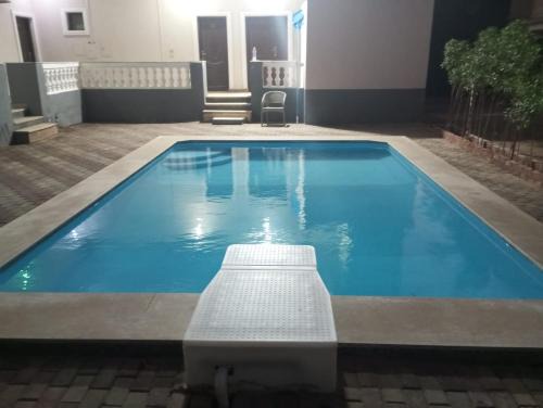 Giza Hotel | Eastern Oasis Motel & Horse Farm