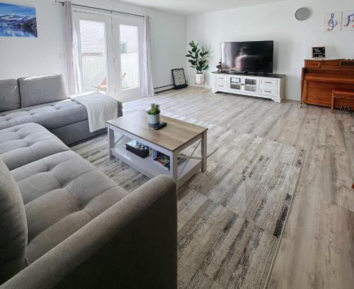 Fairbanks House | Easystay