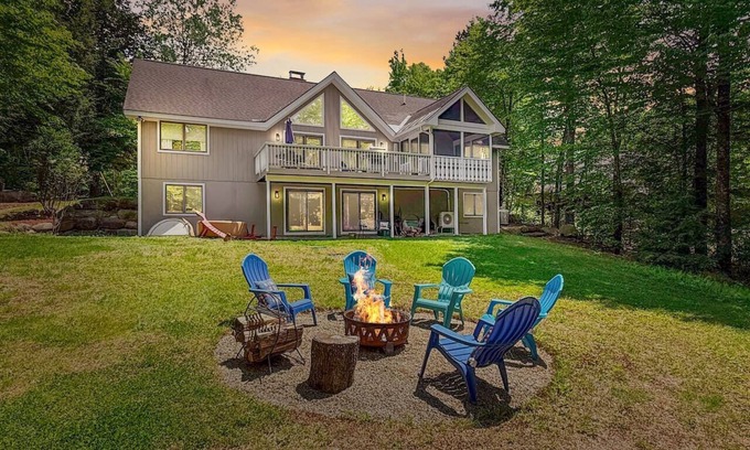 Jackson House | Echo Pines | Family Getaway Minutes to Storyland!