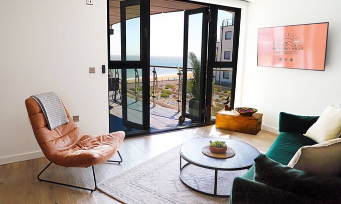 Ramsgate Condo | Eco Beach Front Apartment with Secure Parking