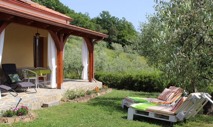 Cicerale Apartment | Ecolodge Selvitelle - Perfect hide away in the middle of nature