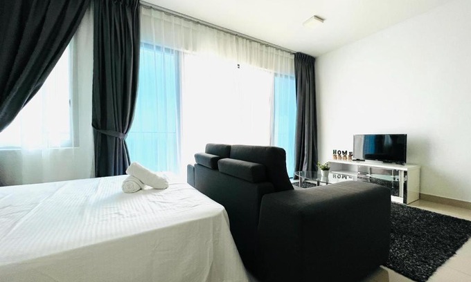 Shah Alam Apartment | ECOZY SUITE 3 - Trefoil Setia Alam Near Setia City Mall & Setia Convention Centre