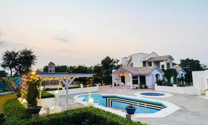 Jaipur Villa | Eden- A Luxury Farm Stay