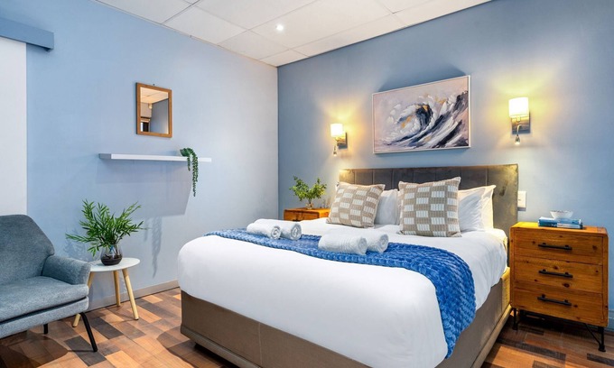Big Bay Apartment | Eden On The Bay 68B - Studio Apartment, Sleeps 2
