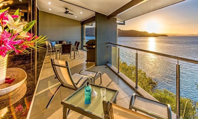 Hamilton Island Apartment | Edge Apartment 15, Edge Apartment 15 on Hamilton Island